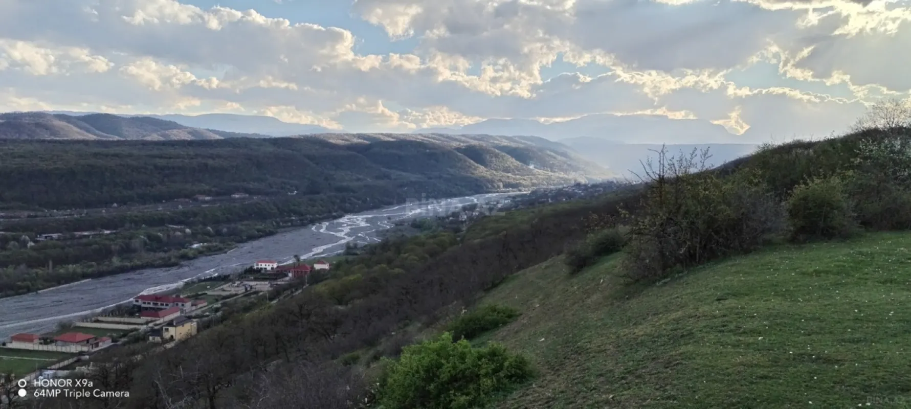 Satılır torpaq sahəsi 100 m²