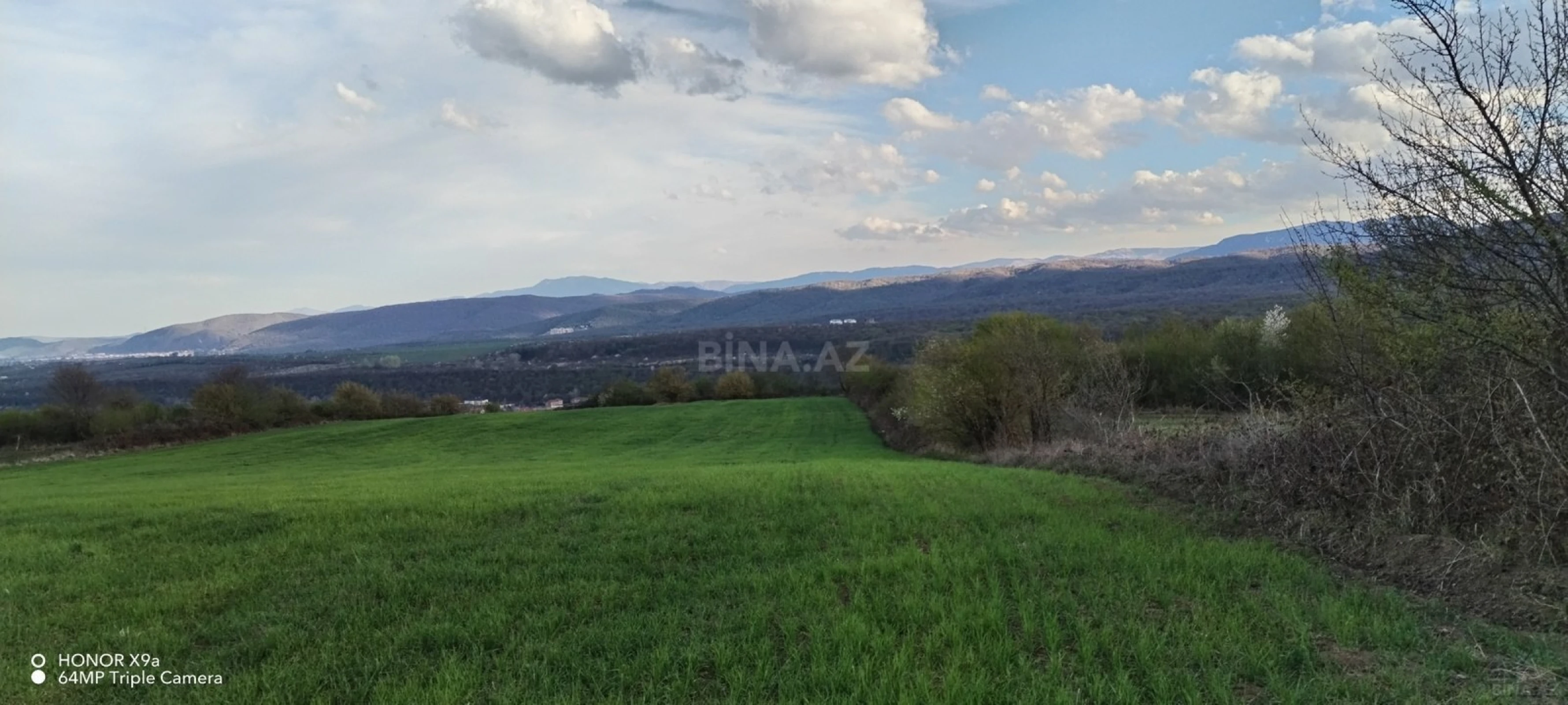 Satılır torpaq sahəsi 100 m²