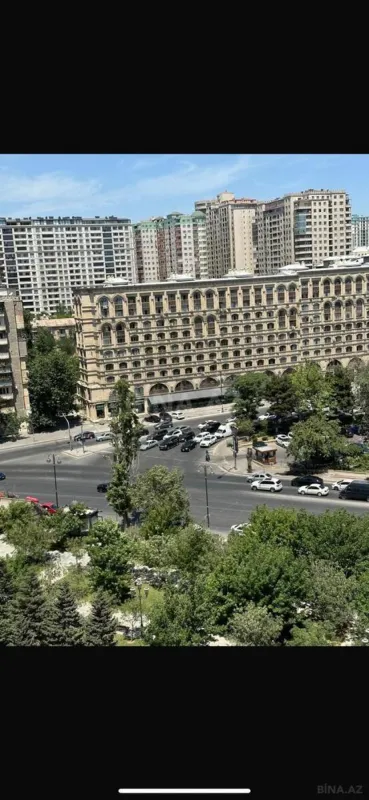 Kirayə verilir 2 otaqlı mənzil 65 m²