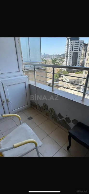 Kirayə verilir 2 otaqlı mənzil 65 m²