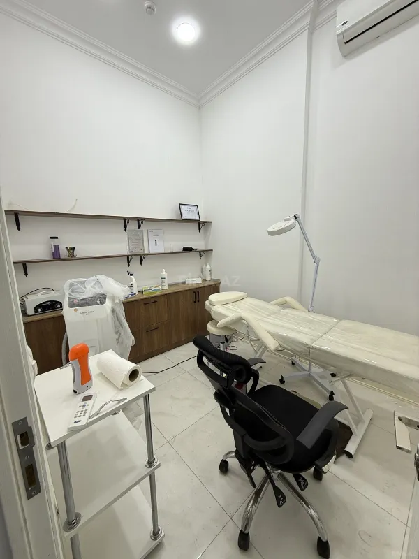 Satılır obyekt 65 m²