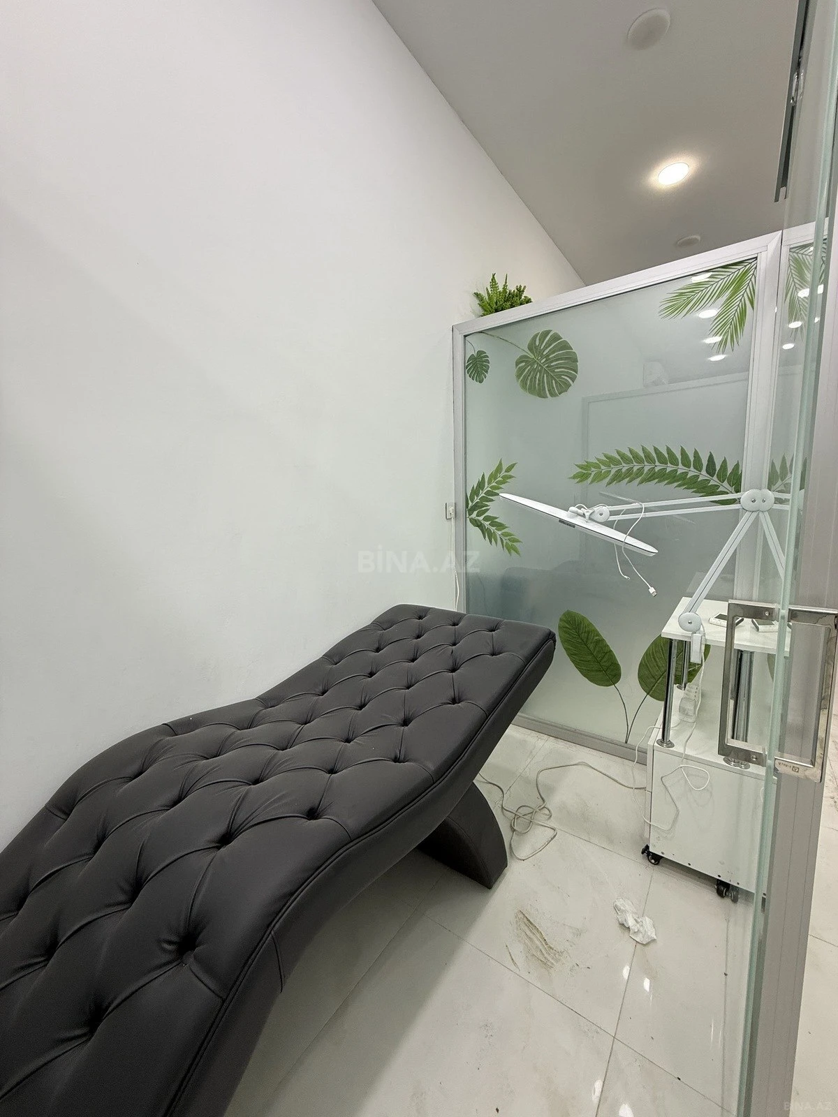 Satılır obyekt 65 m²