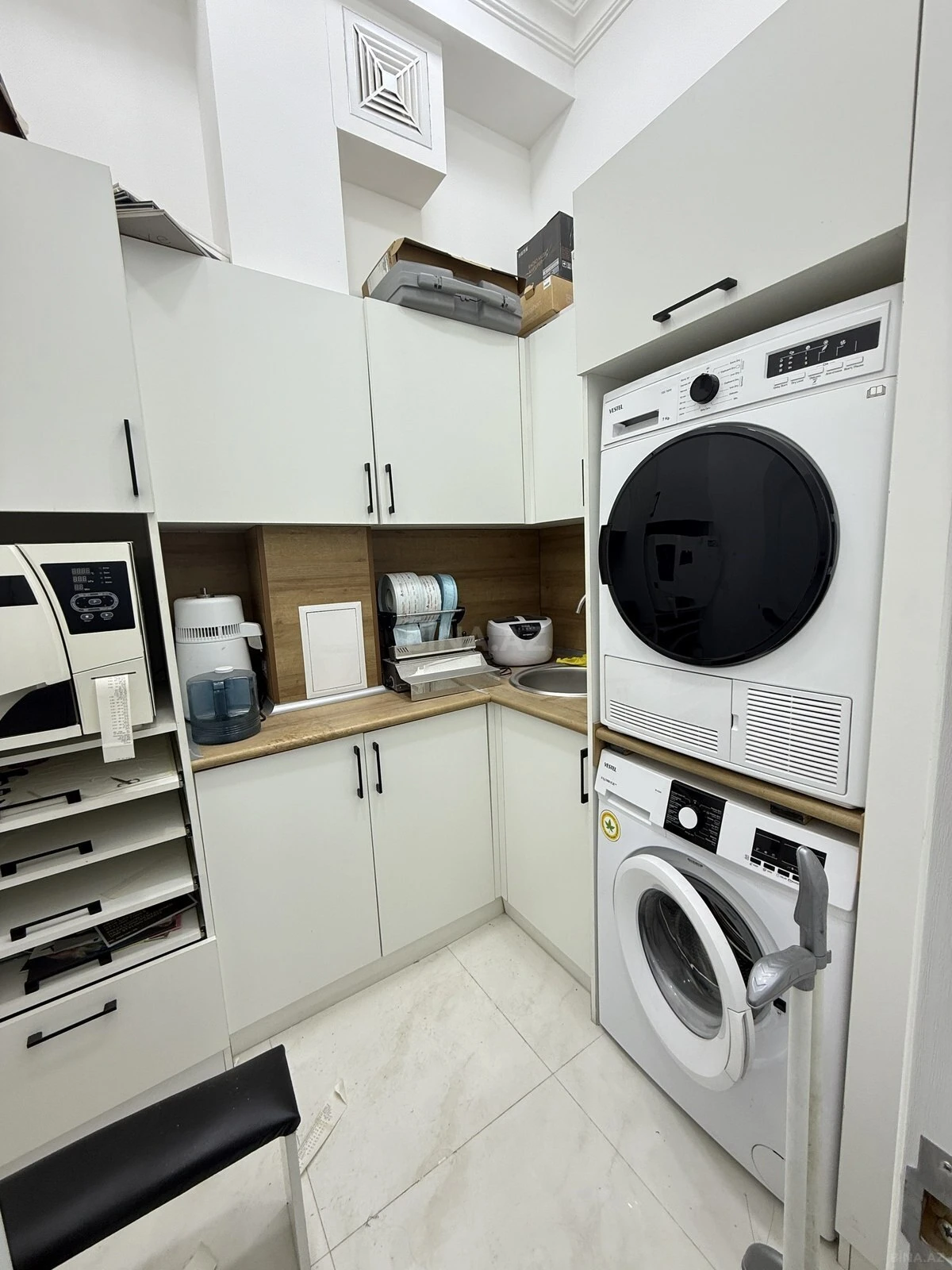 Satılır obyekt 65 m²