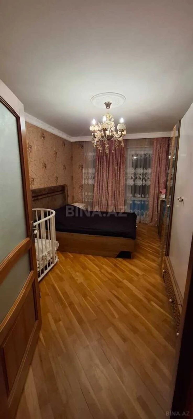 Kirayə verilir 2 otaqlı mənzil 86 m²