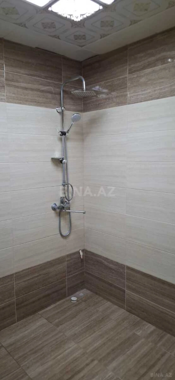 Kirayə verilir 2 otaqlı mənzil 86 m²