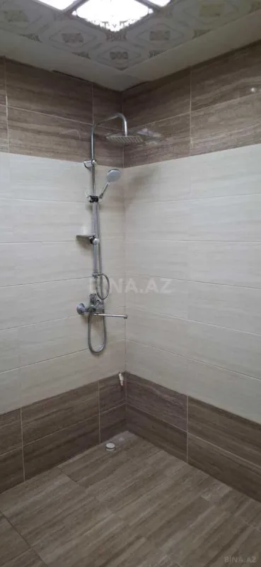 Kirayə verilir 2 otaqlı mənzil 86 m²