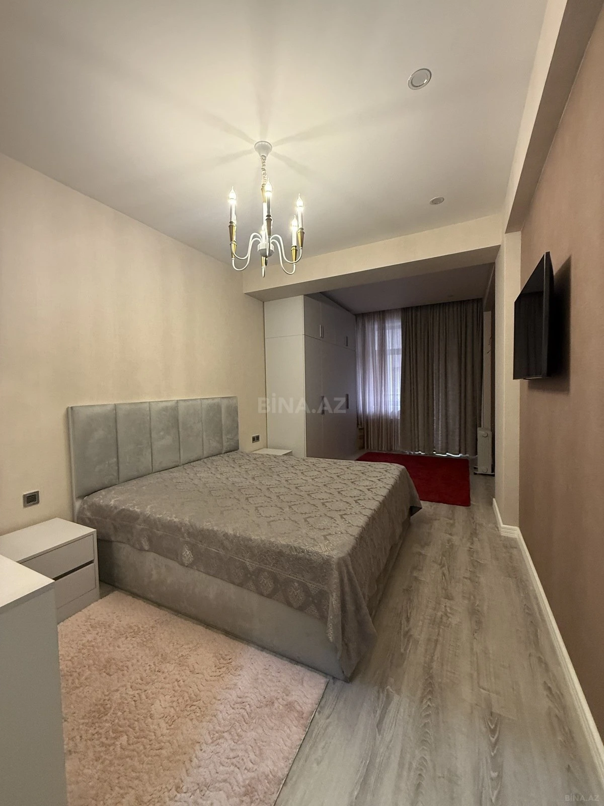 Satılır 2 otaqlı mənzil 71 m²