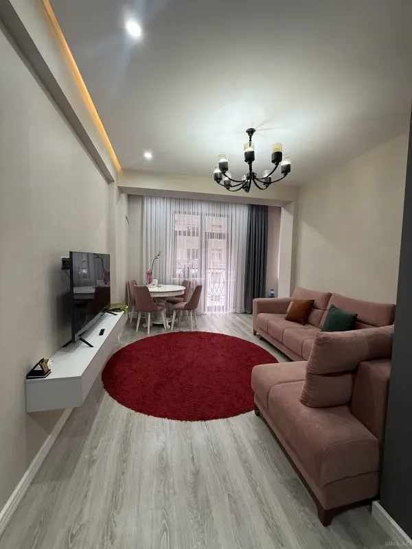 Satılır 2 otaqlı mənzil 71 m²