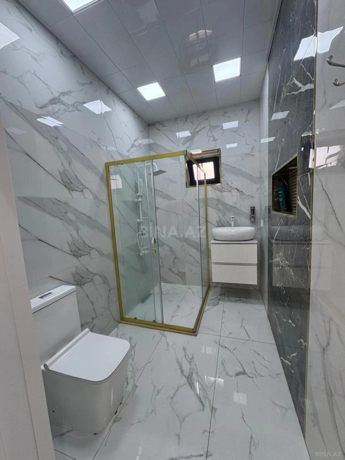 Kirayə verilir 5 otaqlı həyət evi 240 m²