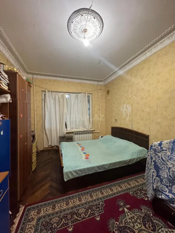 Satılır 2 otaqlı mənzil 65 m²
