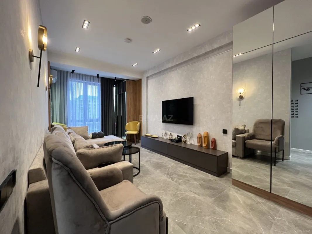 Kirayə verilir 2 otaqlı mənzil 72 m²