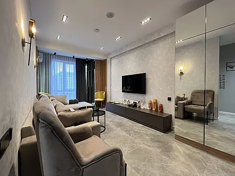 Kirayə verilir 2 otaqlı mənzil 72 m²