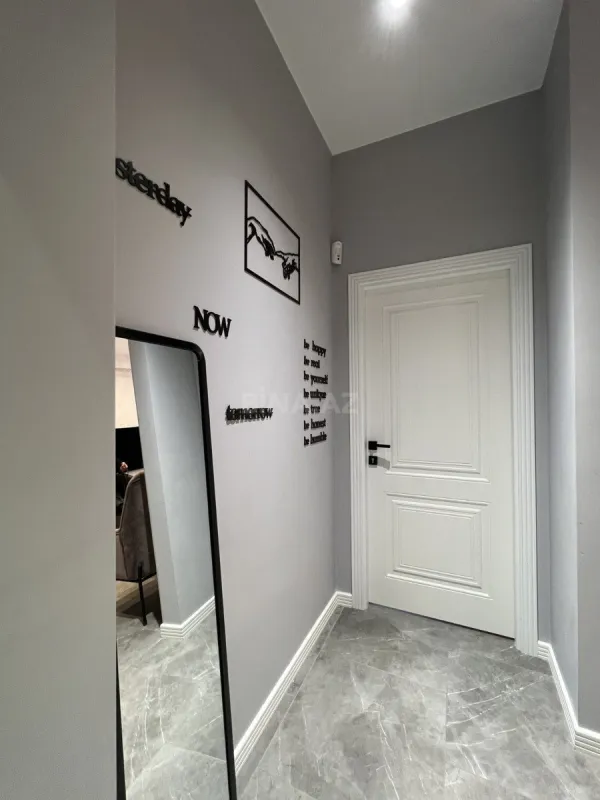 Kirayə verilir 2 otaqlı mənzil 72 m²