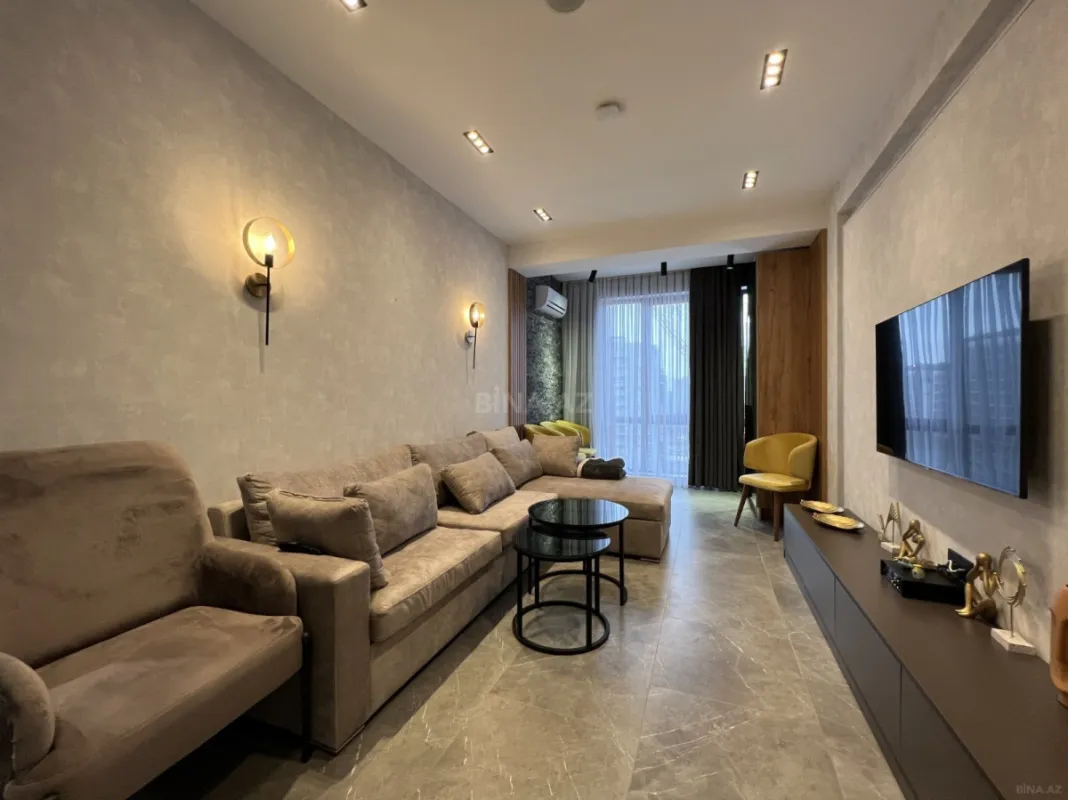 Kirayə verilir 2 otaqlı mənzil 72 m²