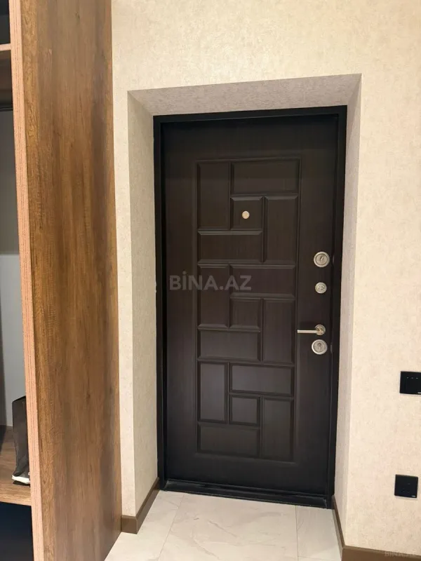 Kirayə verilir 2 otaqlı mənzil 90 m²