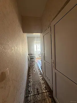 Satılır 5 otaqlı mənzil 110 m²