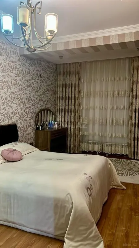 Satılır 2 otaqlı mənzil 60.7 m²