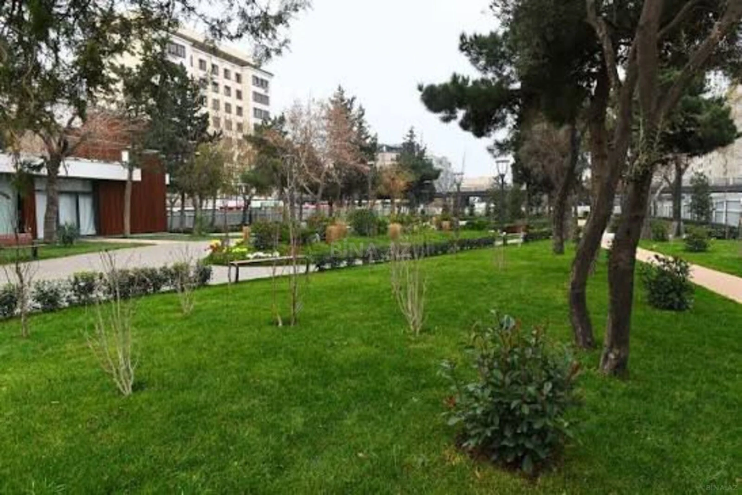 Satılır 3 otaqlı mənzil 75 m²