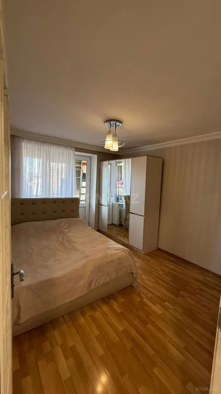 Satılır 3 otaqlı mənzil 75 m²