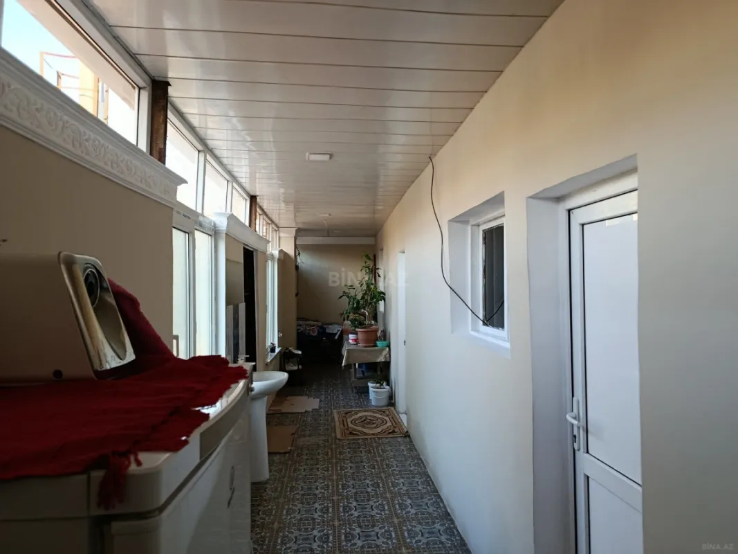 Satılır 7 otaqlı həyət evi 165 m²