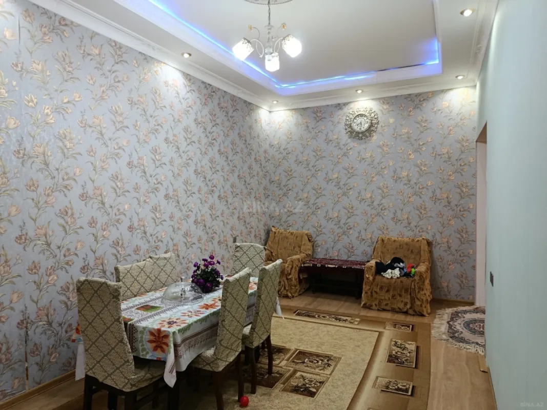 Satılır 7 otaqlı həyət evi 165 m²