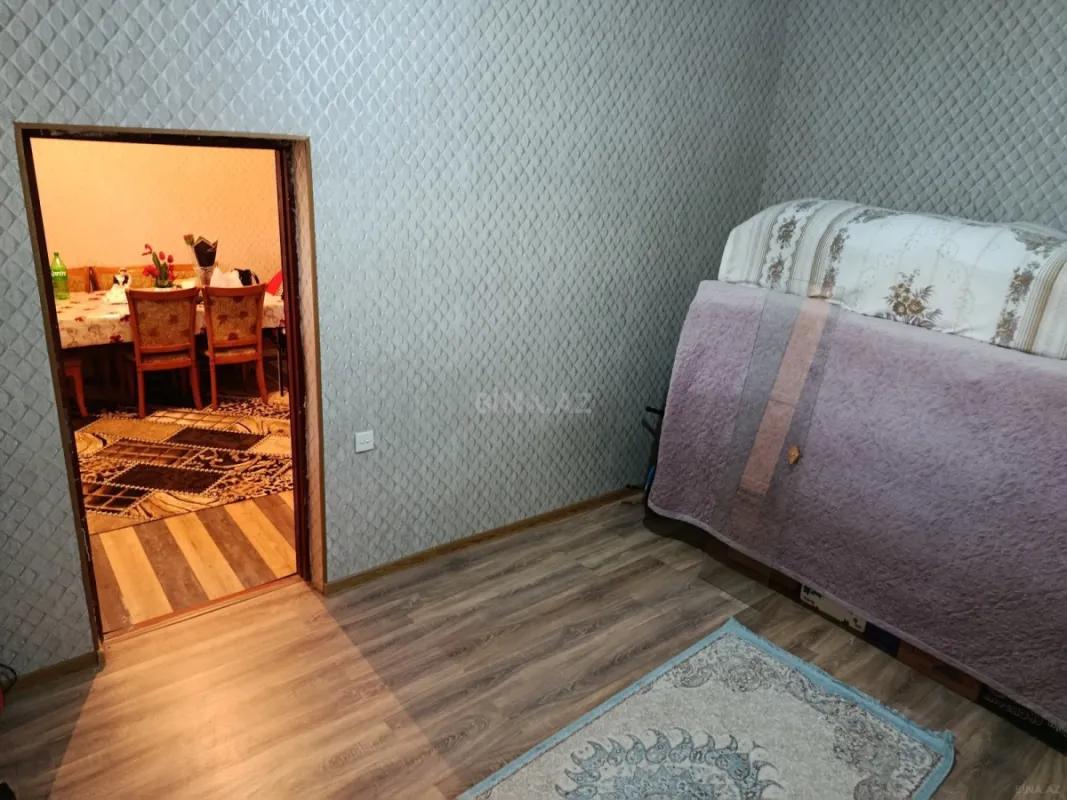 Satılır 7 otaqlı həyət evi 165 m²