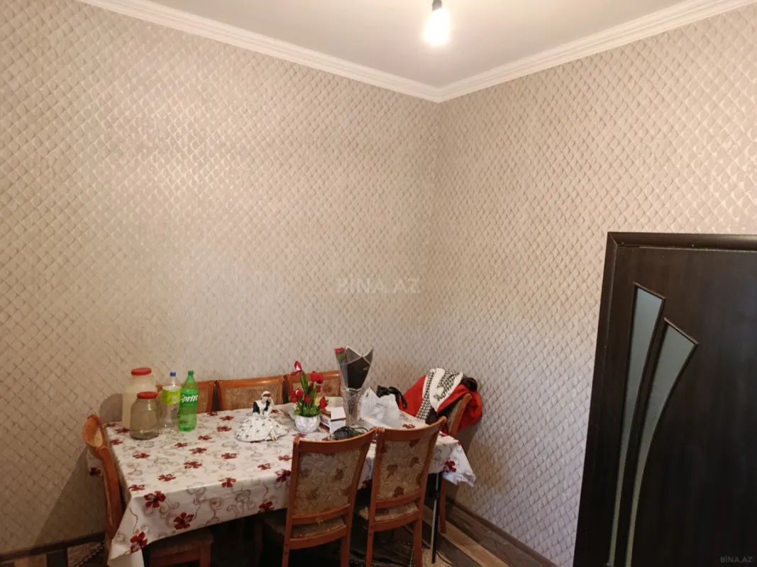 Satılır 7 otaqlı həyət evi 165 m²