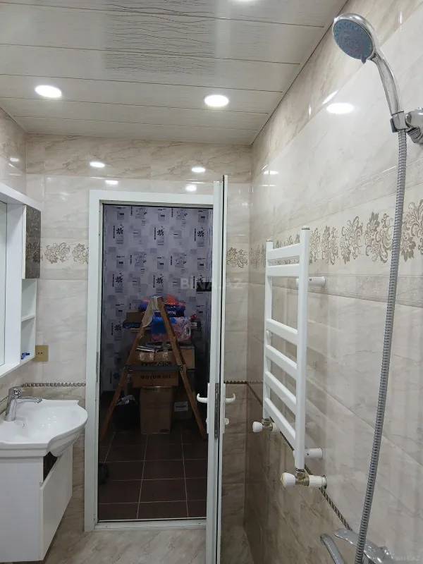 Satılır 1 otaqlı mənzil 52.5 m²