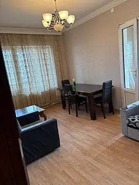 Satılır 2 otaqlı mənzil 70 m² — Bakı, Memar Əcəmi yanı 2 otaq 70.00 m²