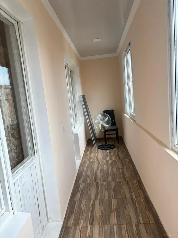 Satılır 2 otaqlı mənzil 70 m²