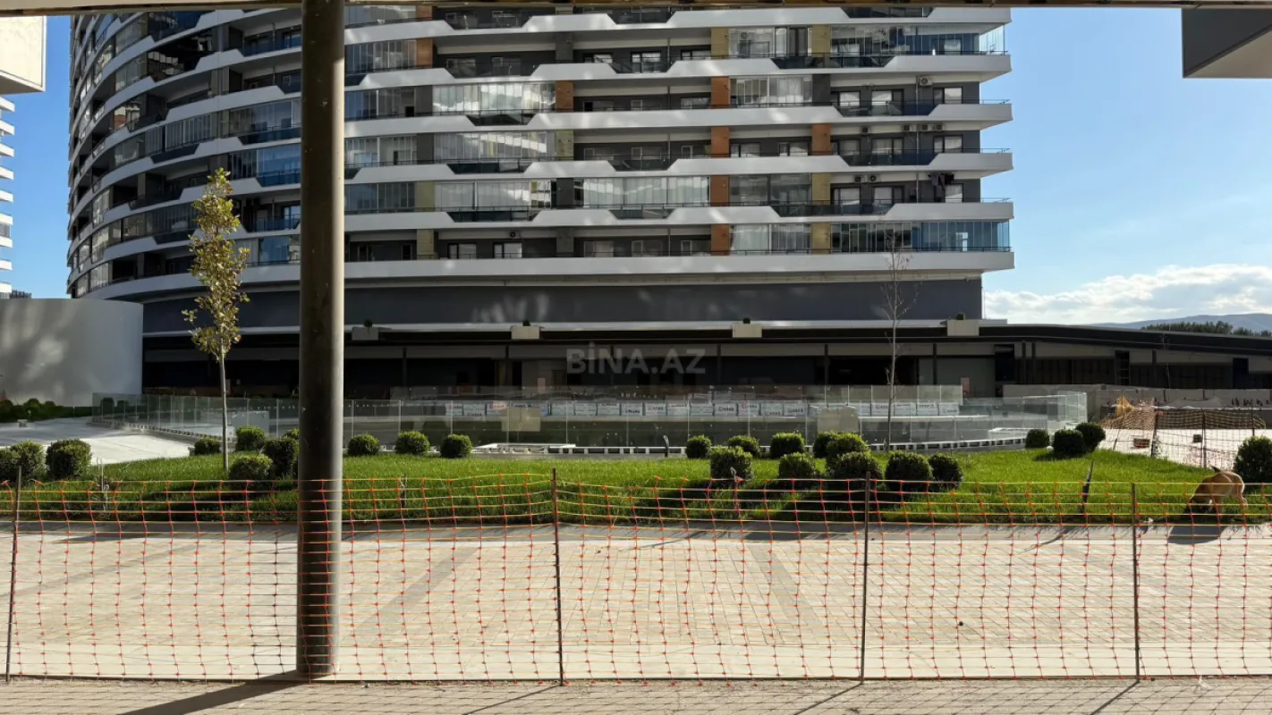 Satılır 3 otaqlı mənzil 113 m²