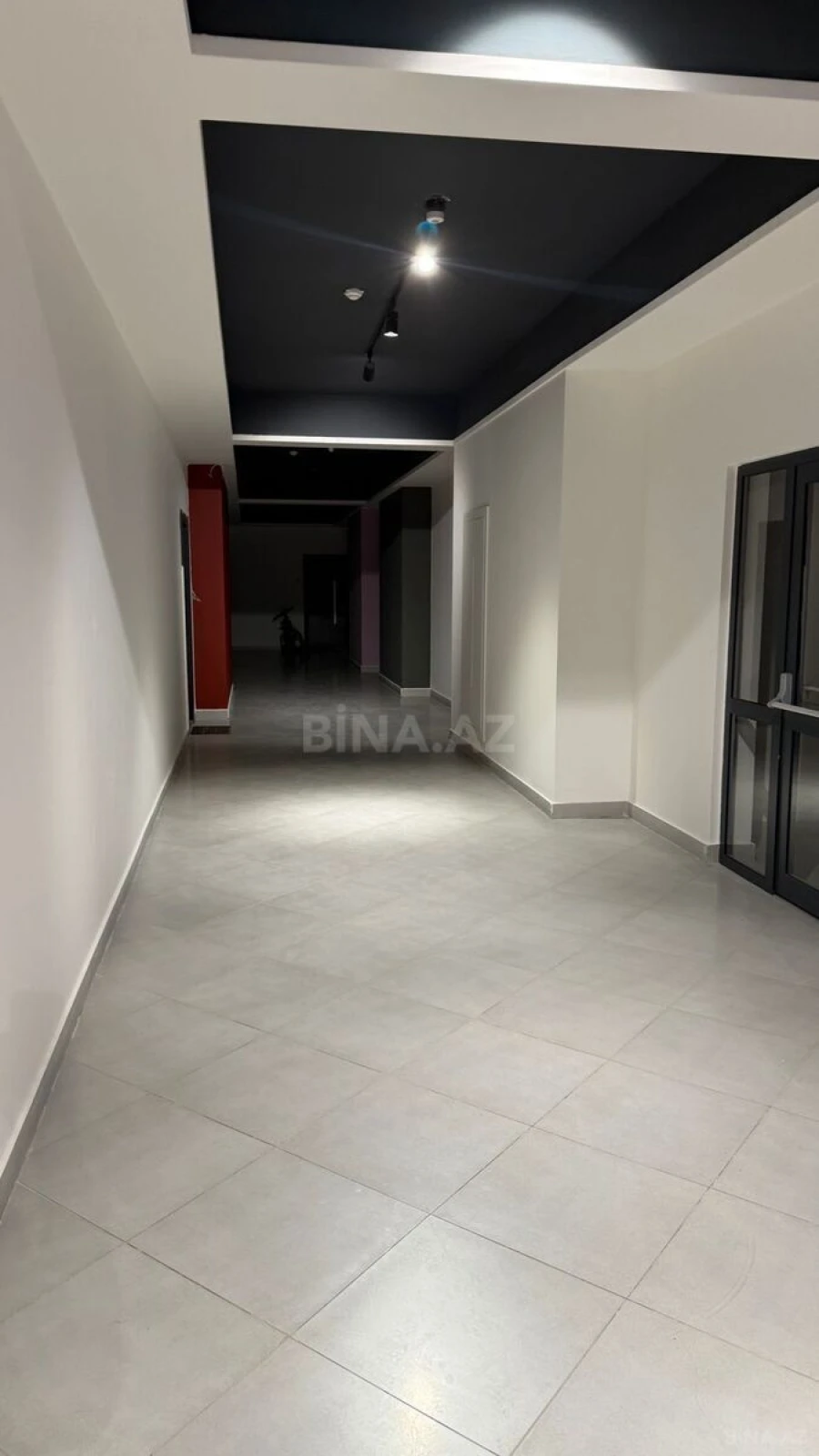 Satılır 3 otaqlı mənzil 113 m²