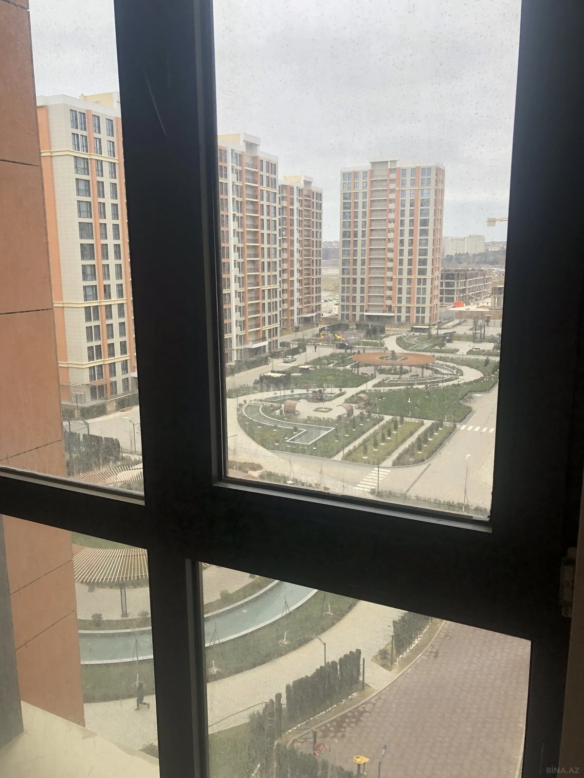 Kirayə verilir 2 otaqlı mənzil 51 m²