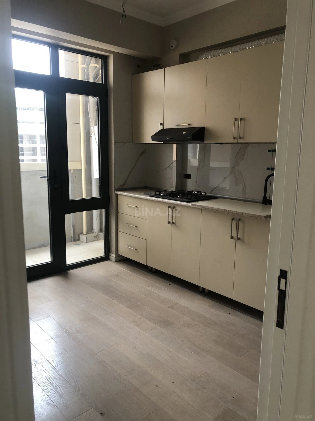 Kirayə verilir 2 otaqlı mənzil 51 m²