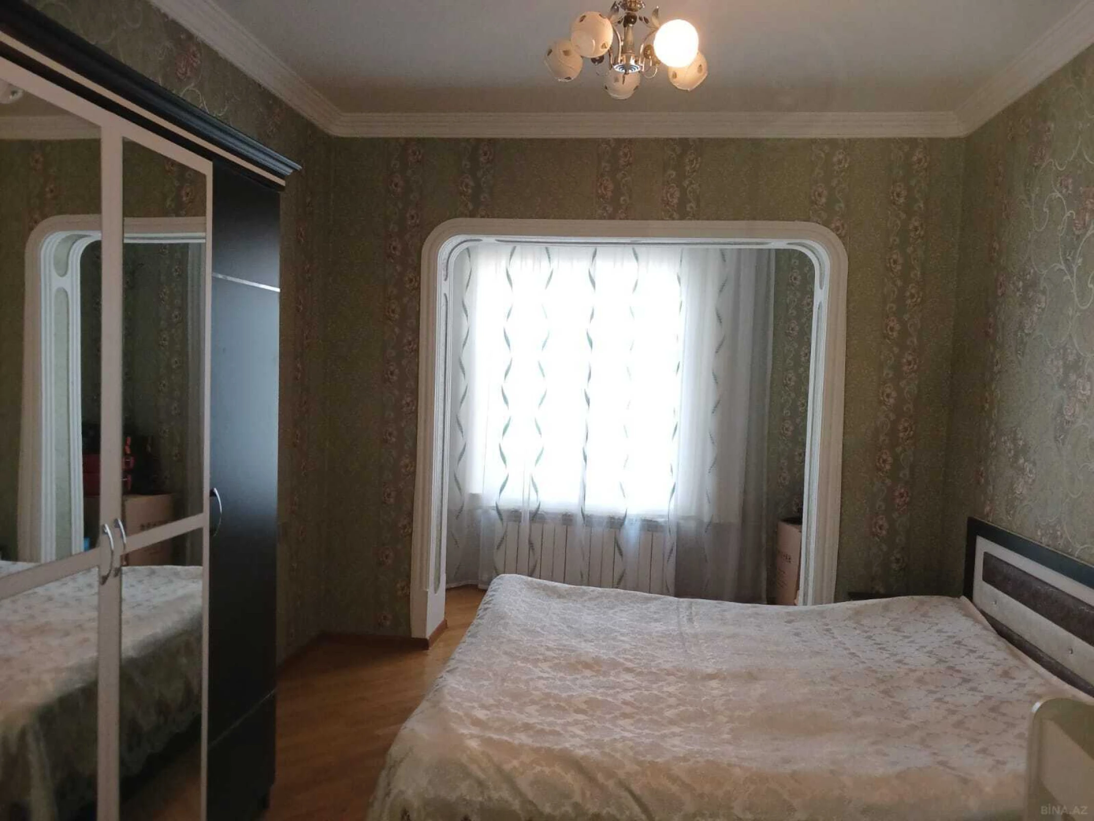 Kirayə verilir 2 otaqlı mənzil 61 m²