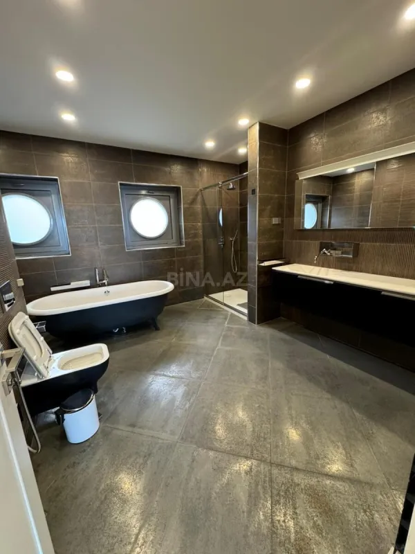 Kirayə verilir 4 otaqlı mənzil 325 m²