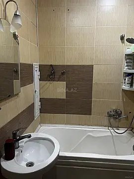 Kirayə verilir 2 otaqlı mənzil 68 m²