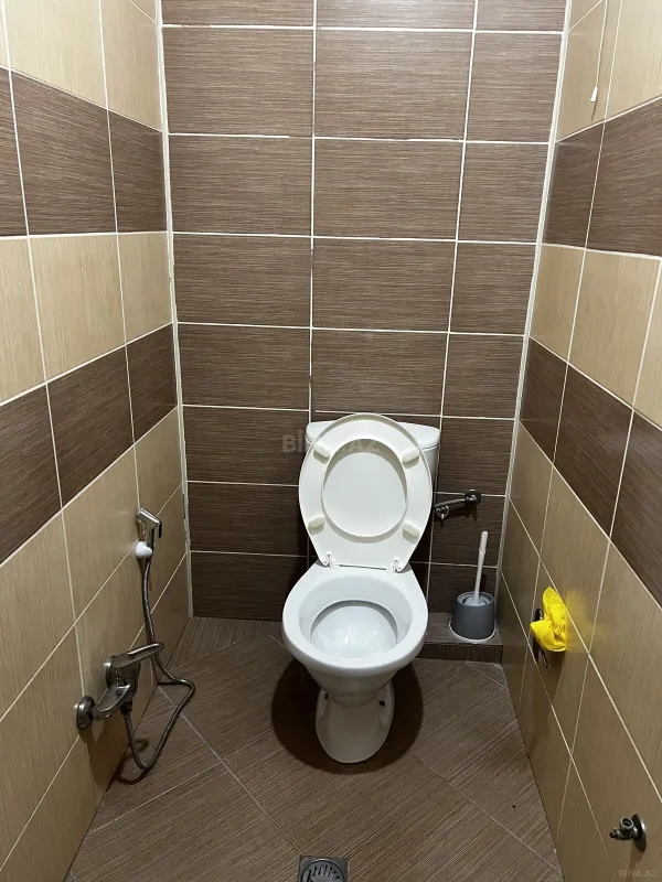 Kirayə verilir 2 otaqlı mənzil 68 m²