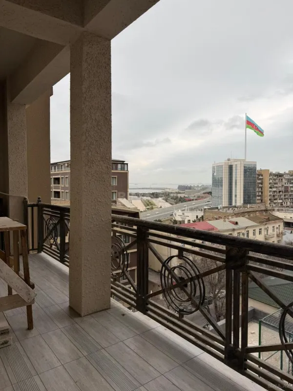 Kirayə verilir 2 otaqlı mənzil 70 m²