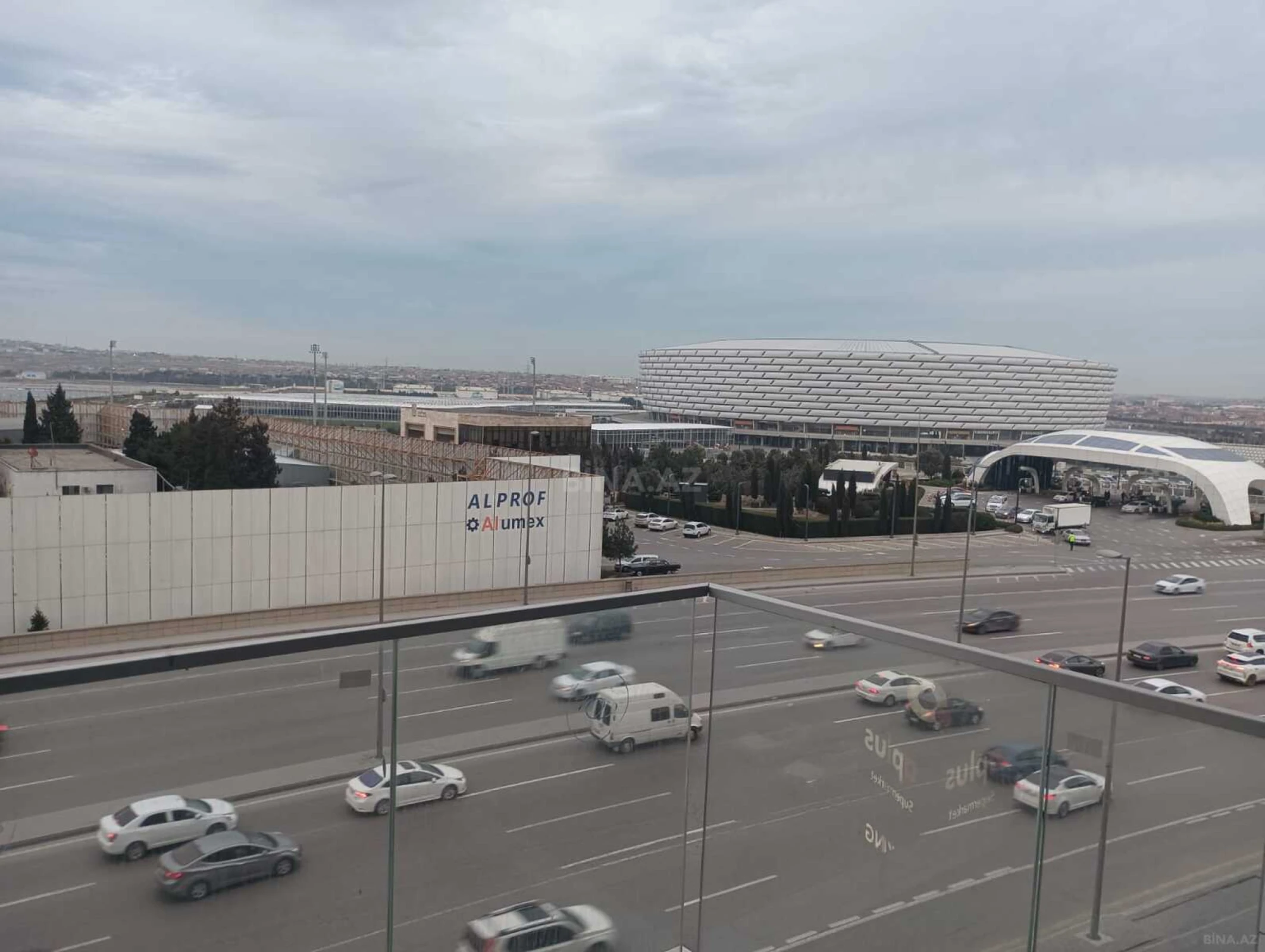 Kirayə verilir 2 otaqlı mənzil 47 m²