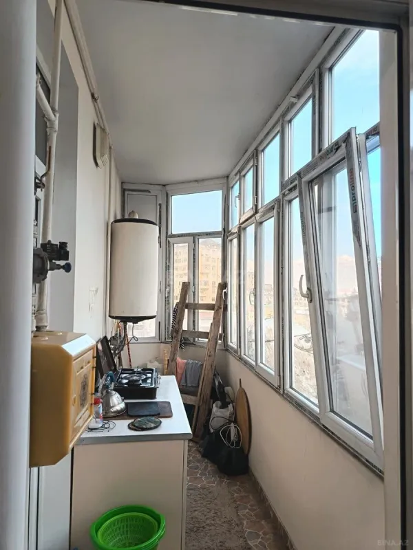 Satılır 3 otaqlı mənzil 130 m²