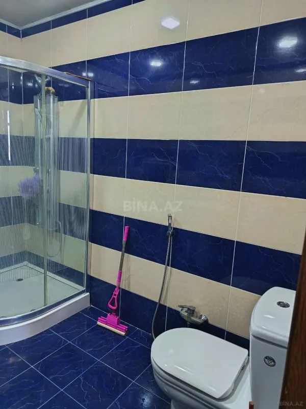 Satılır 3 otaqlı mənzil 130 m²