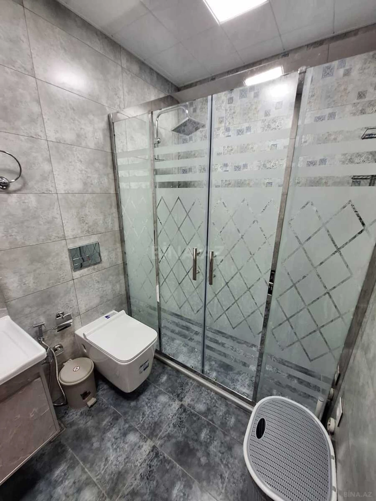 Kirayə verilir 3 otaqlı mənzil 120 m²