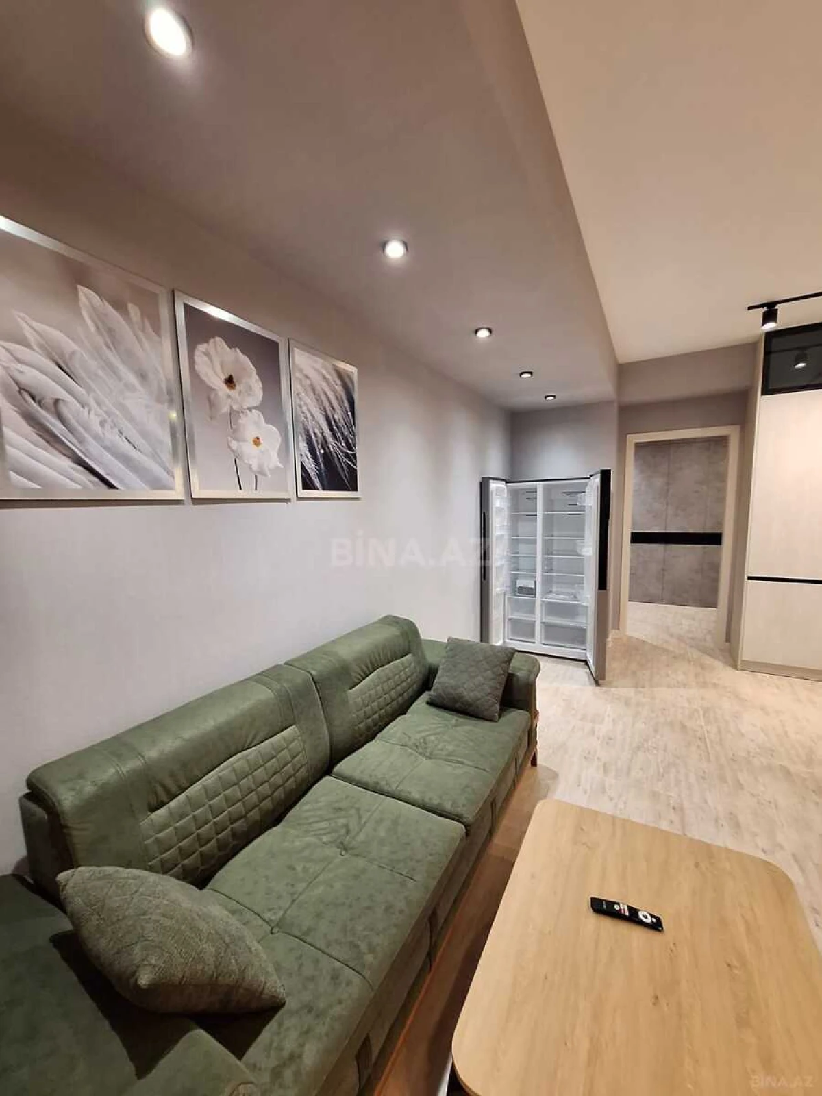 Kirayə verilir 3 otaqlı mənzil 120 m²