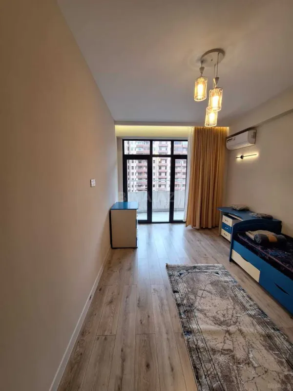 Kirayə verilir 3 otaqlı mənzil 120 m²