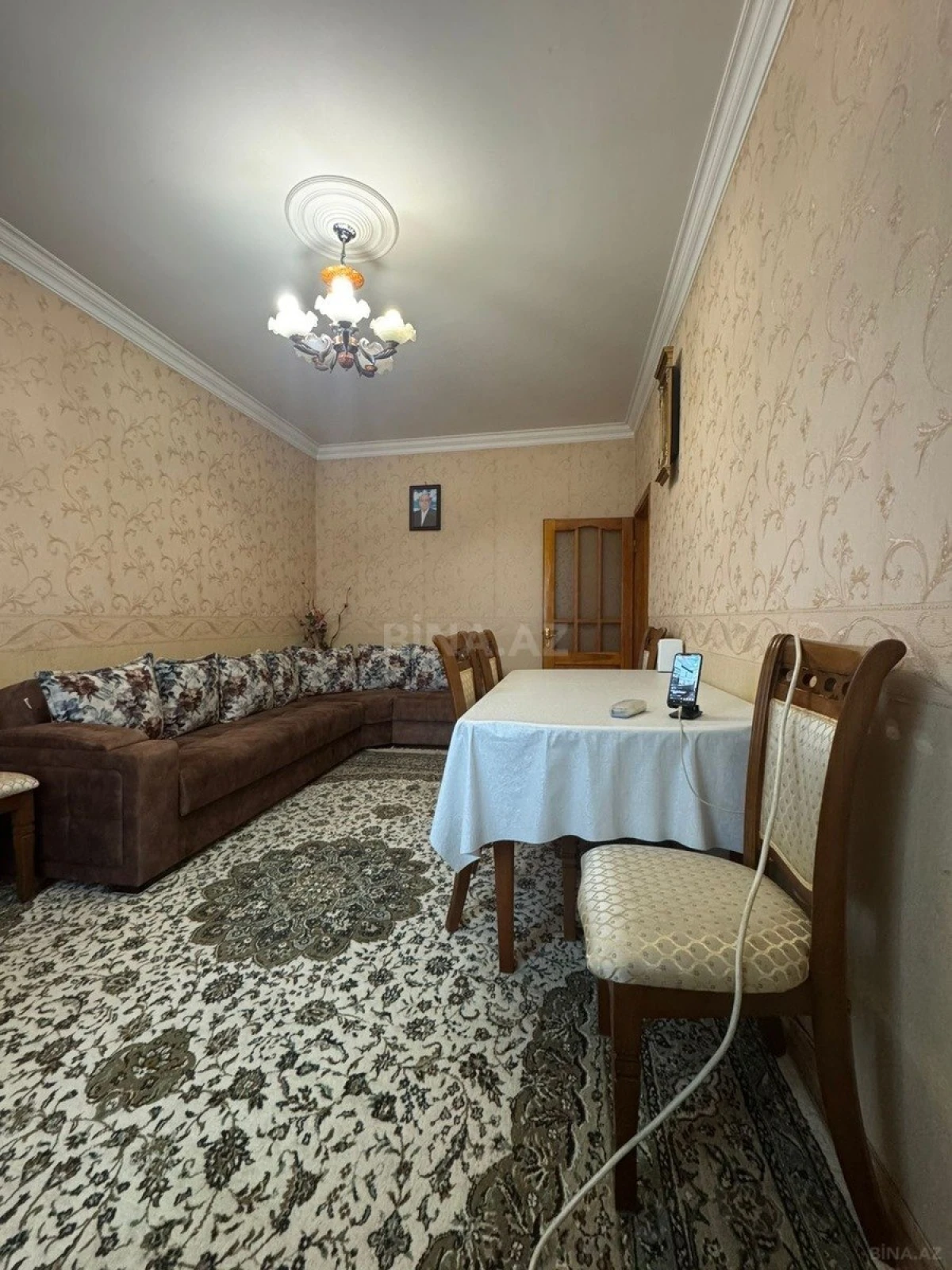 Satılır 2 otaqlı mənzil 60 m²