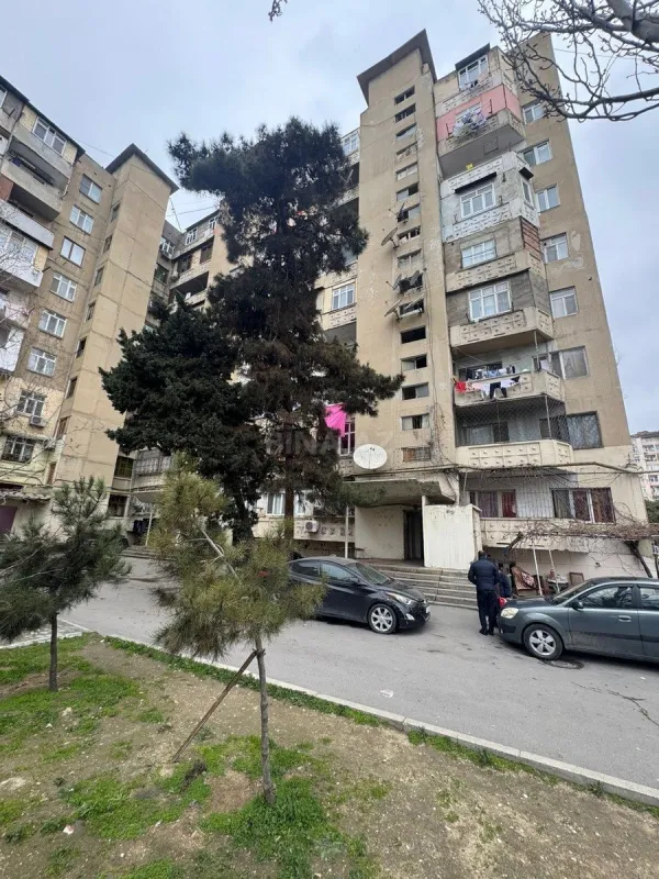 Satılır 2 otaqlı mənzil 60 m²