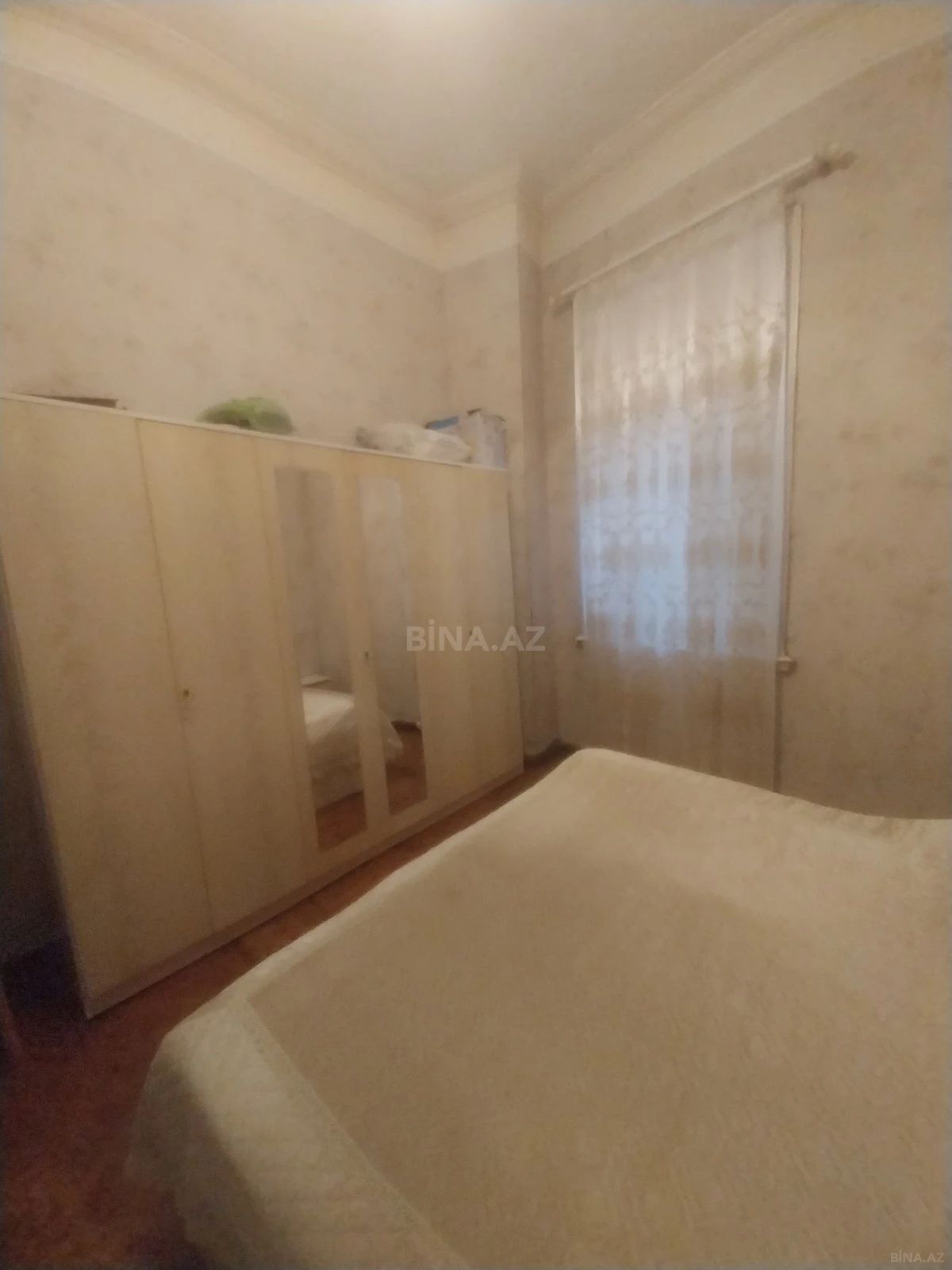 Satılır 3 otaqlı mənzil 83 m²