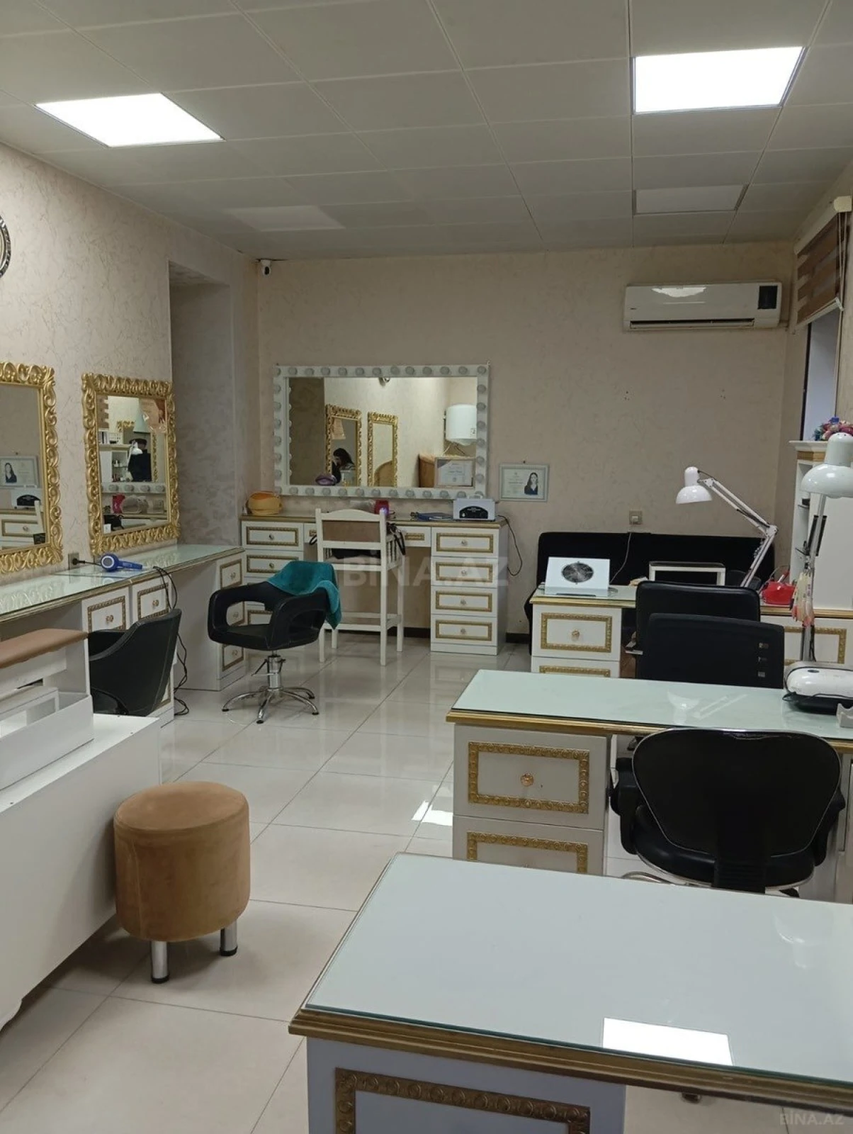 Kirayə verilir obyekt 70 m²