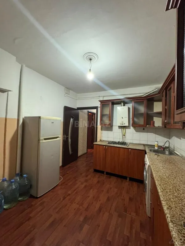Kirayə verilir 2 otaqlı mənzil 52 m²